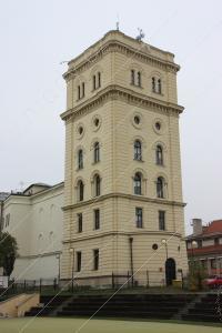 Budova nové vodárenské věže u magistrátu města MB- foto: www.hrady.cz
